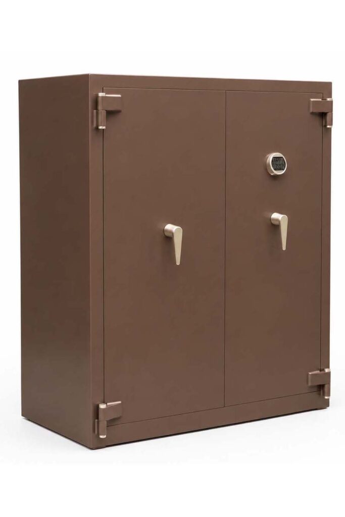 Traum Safe - Double Door Metropolitan
